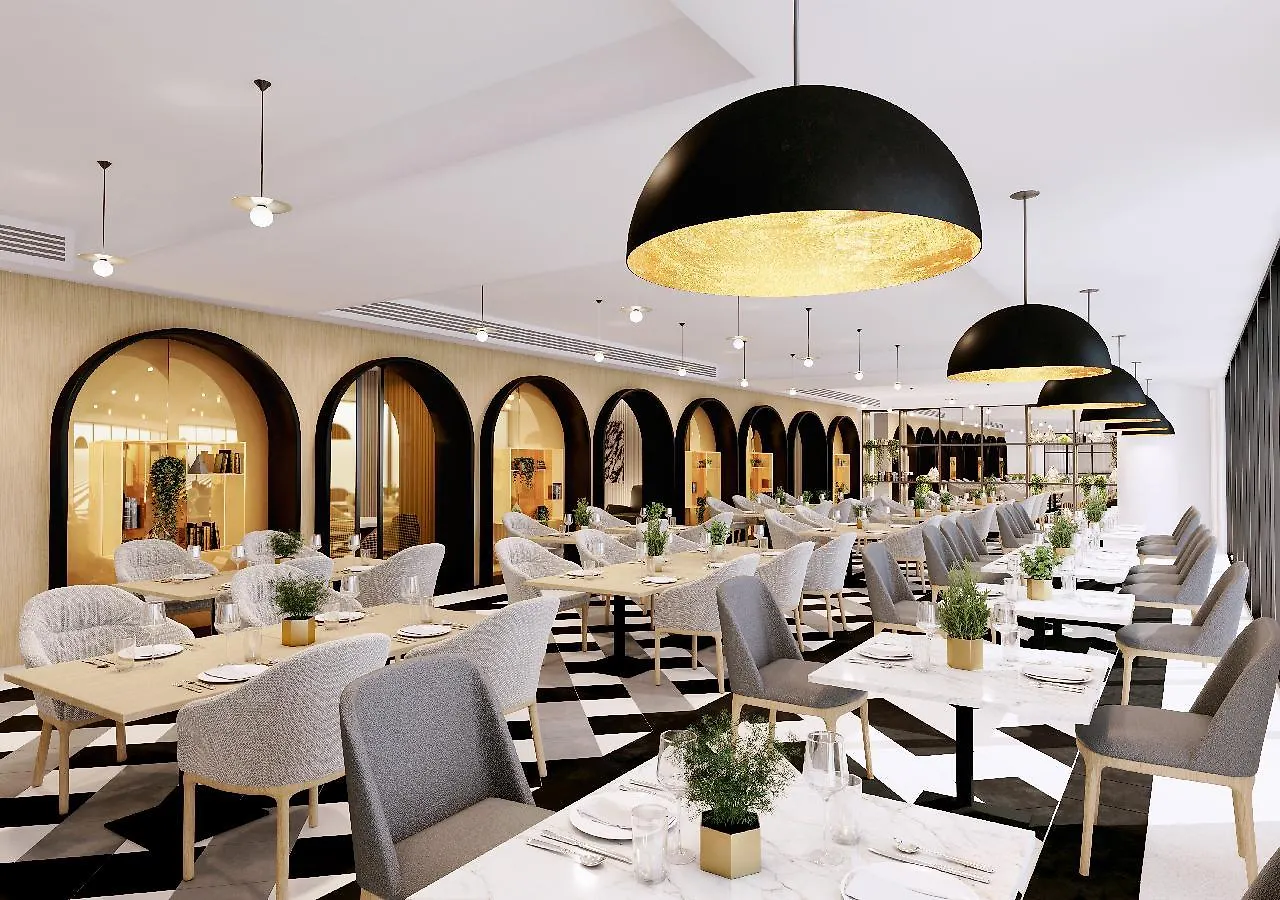 Aparthotel Millennium Atria Business Bay Dubai 5*,