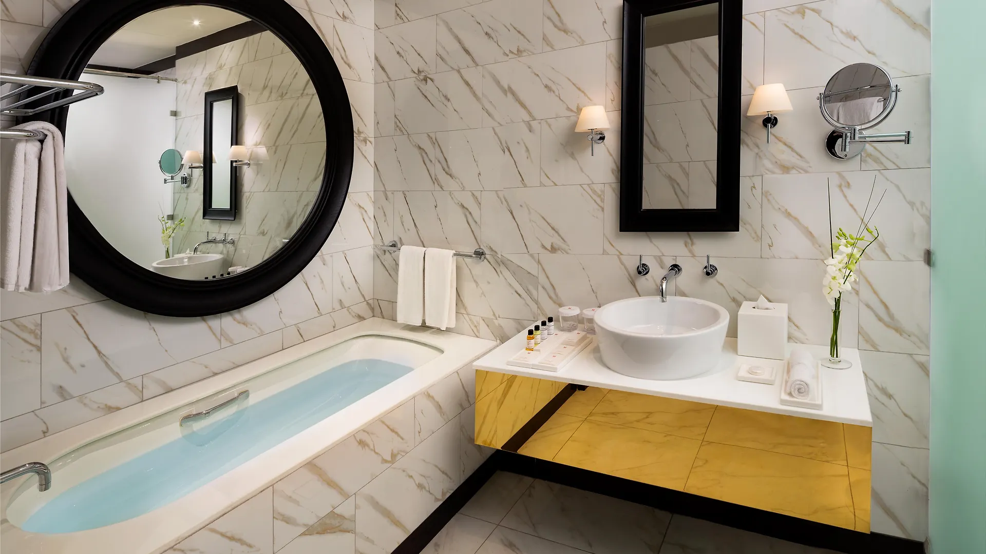 *****  Millennium Atria Business Bay Aparthotel Dubai United Arab Emirates