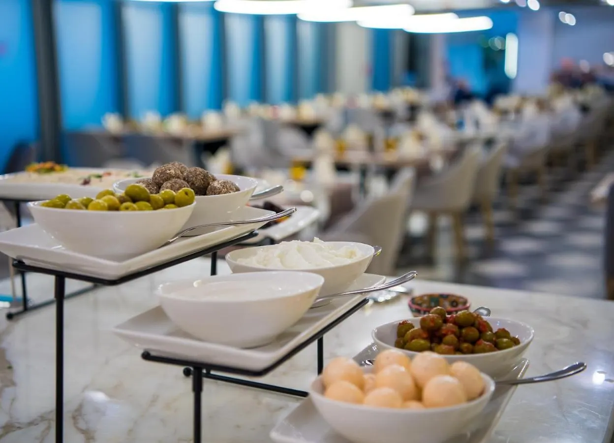 Millennium Atria Business Bay Aparthotel Dubai